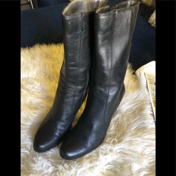 Kenneth Cole boots - Picture 2 of 10